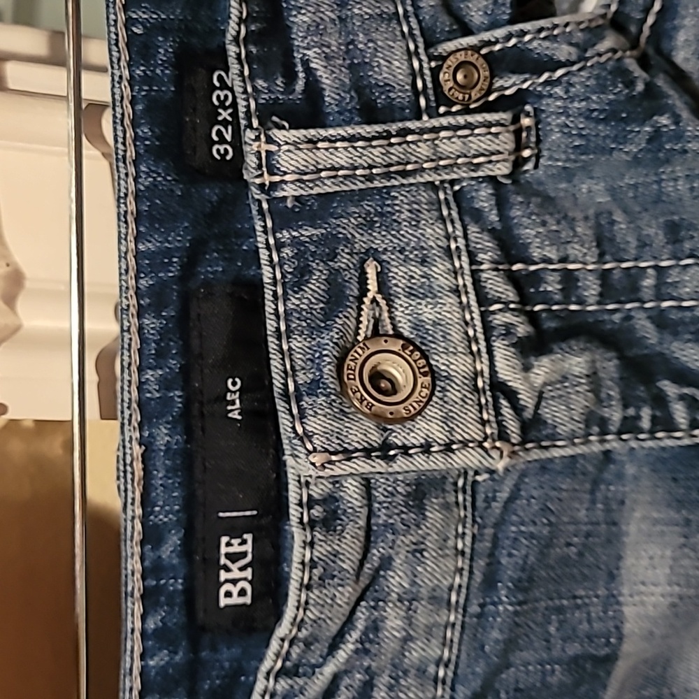 Mens BKE Blue Jeans From Buckle Distressed..READ FULL POST. - Picture 10 of 12
